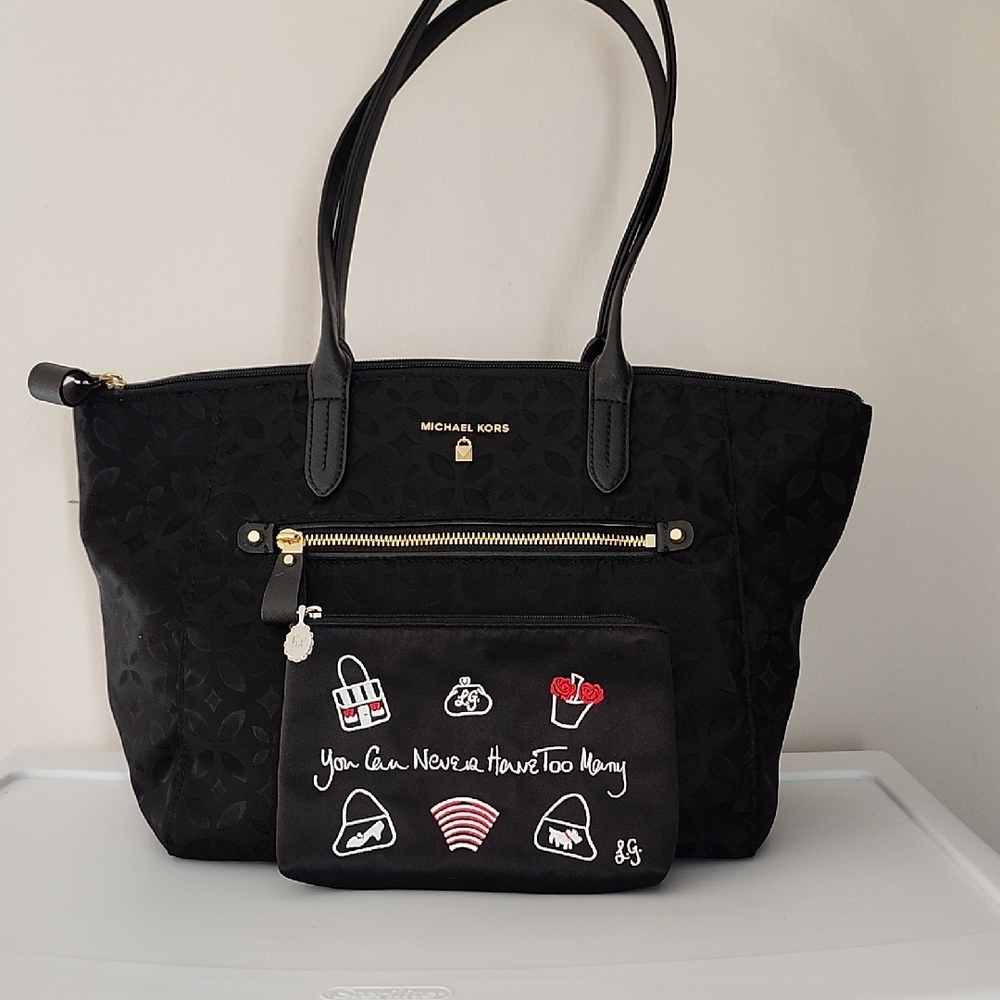 Michael Kors Nylon Tote w/Free LuLu Guiness MakeUp Bag (New)